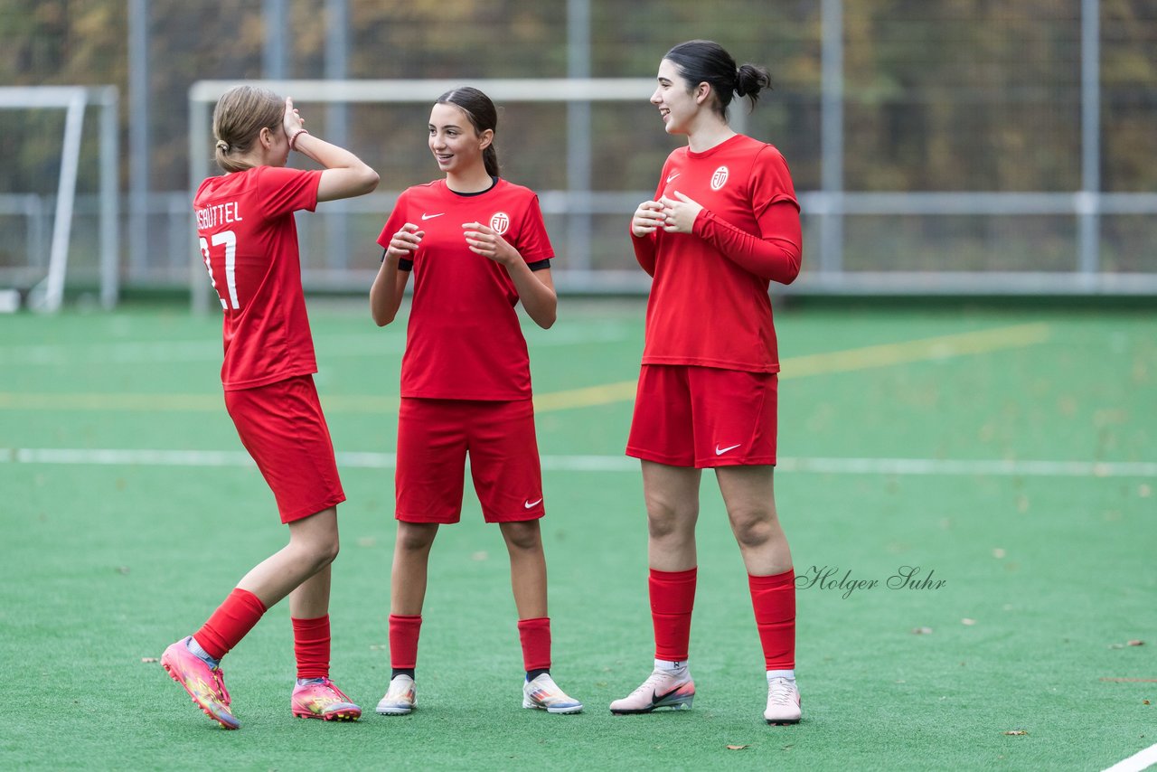 Bild 59 - wCJ VfL Pinneberg - Eimsbuettler TV : Ergebnis: 0:3